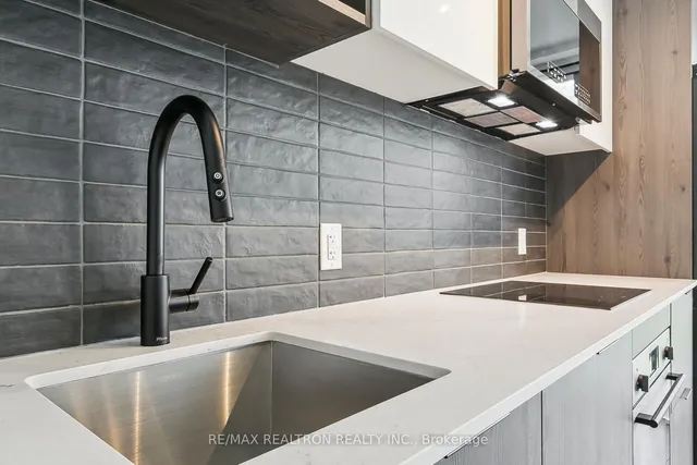 Additional property image - 5 Defries St Unit 722