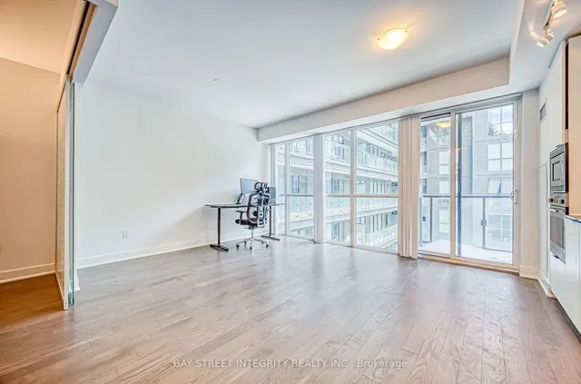 Additional property image - 955 Bay St Unit 604