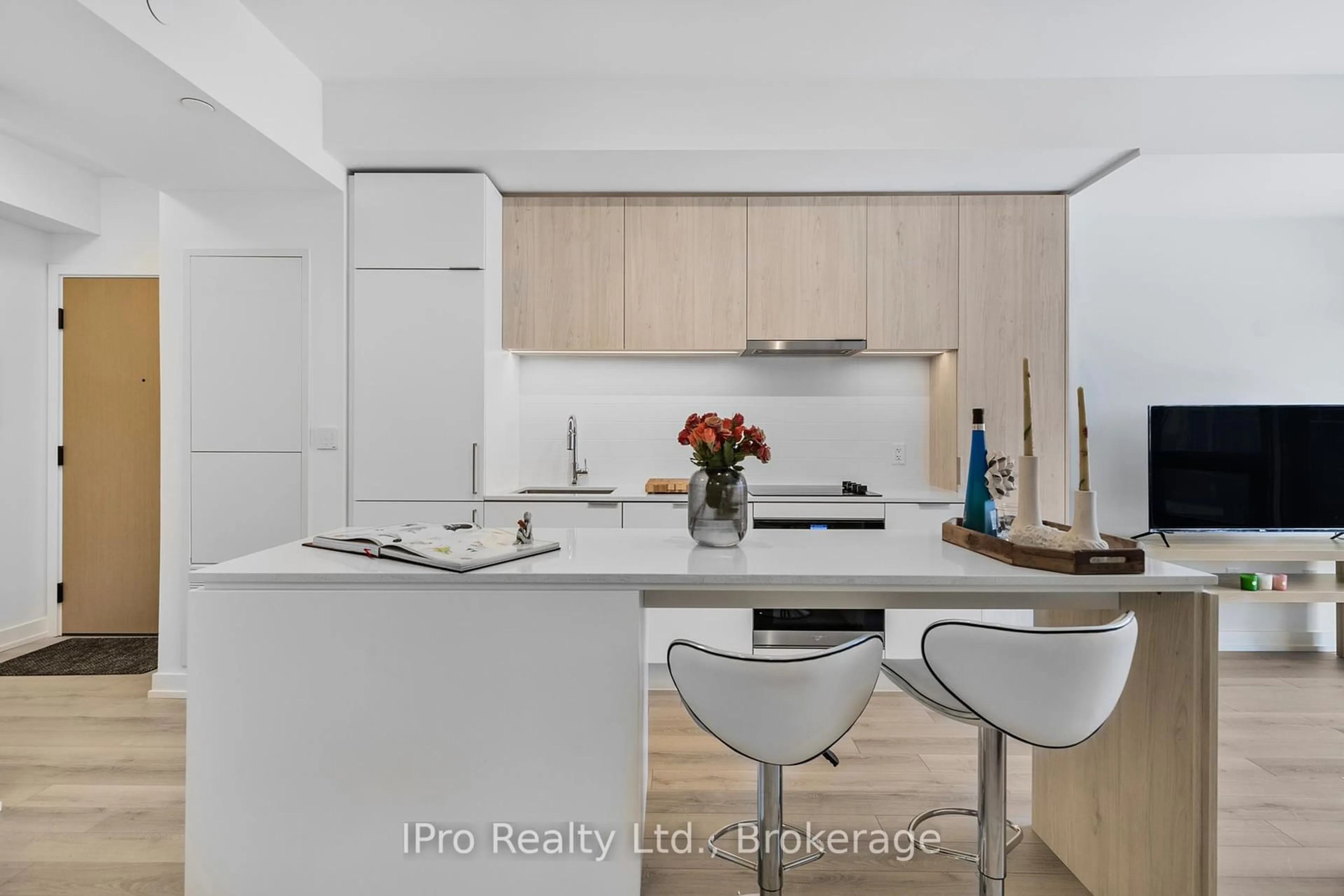 Open concept kitchen, unknown for 89 CHURCH St #1604, Toronto Ontario M5C 2G3