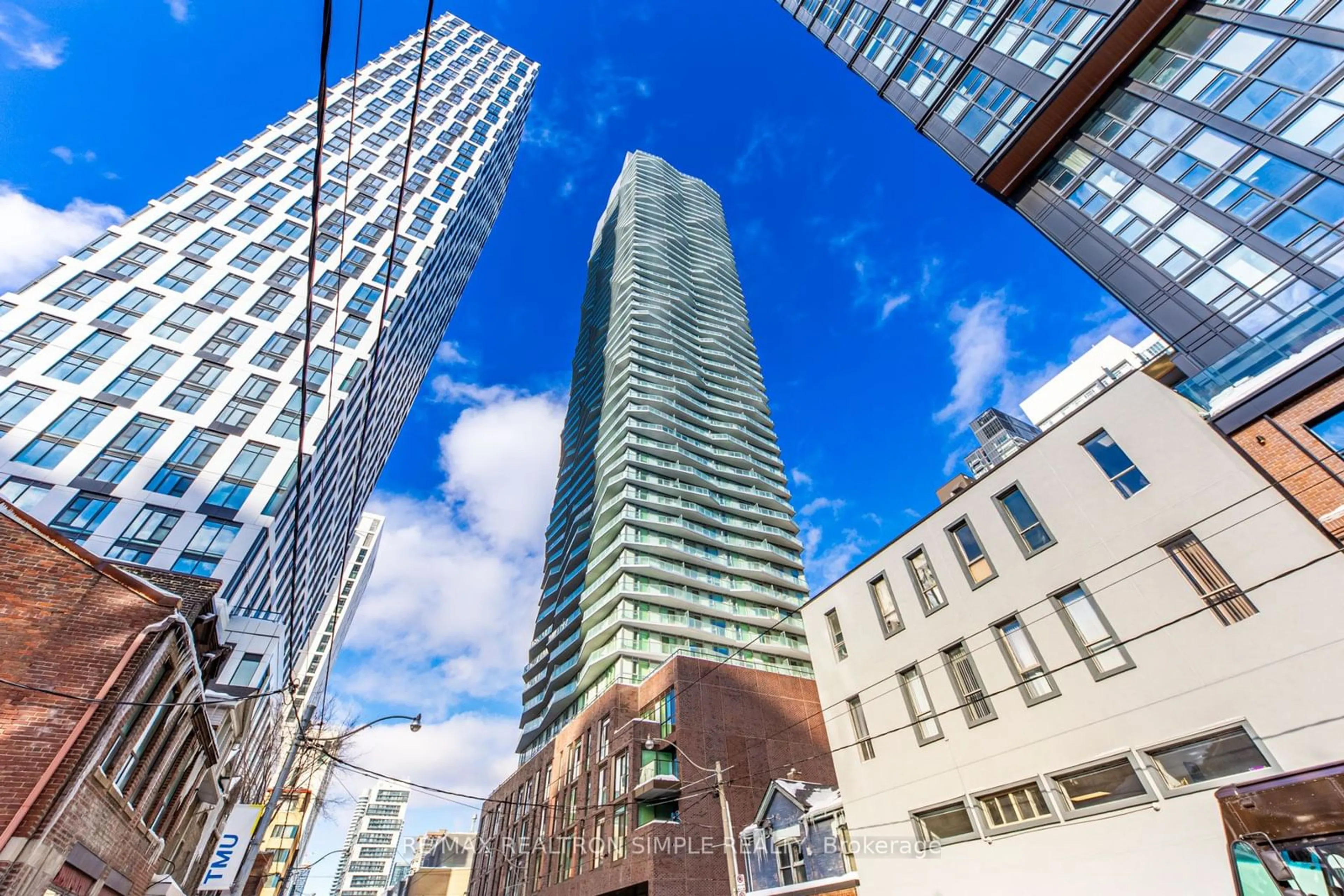 Unknown for 100 Dalhousie St #204, Toronto Ontario M5B 0C7