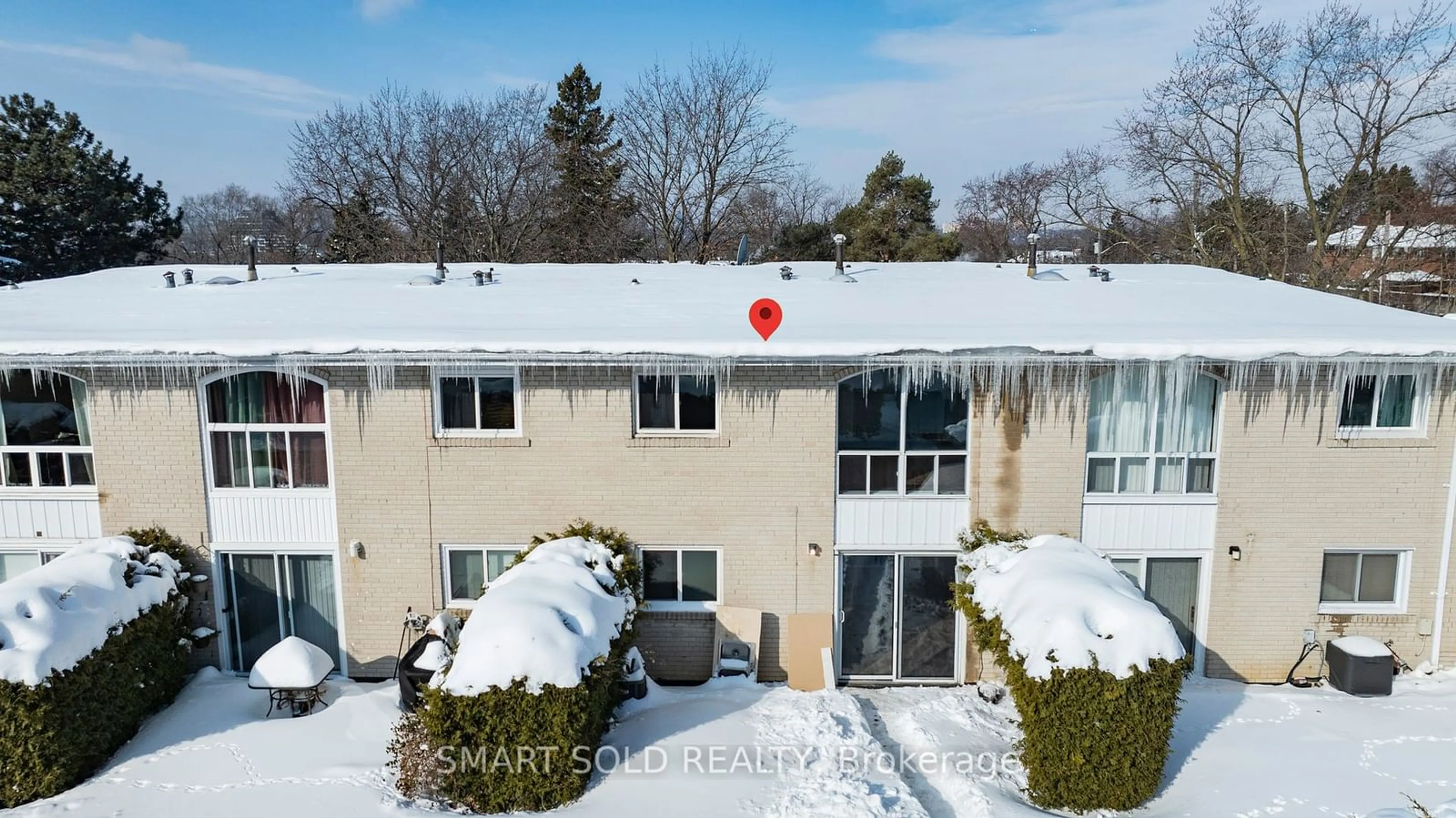 A pic from outside/outdoor area/front of a property/back of a property/a pic from drone, unknown for 25 Esterbrooke Ave #113, Toronto Ontario M2J 2C5