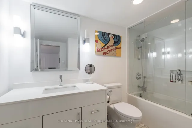 Additional property image - 77 Carlton St Unit 701