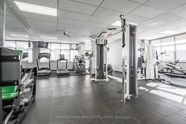 Additional property image - 77 Carlton St Unit 701