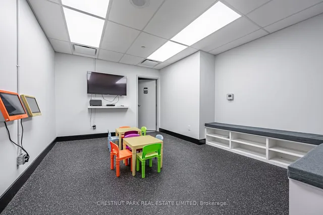 Additional property image - 77 Carlton St Unit 701