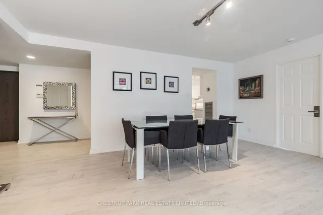 Additional property image - 77 Carlton St Unit 701