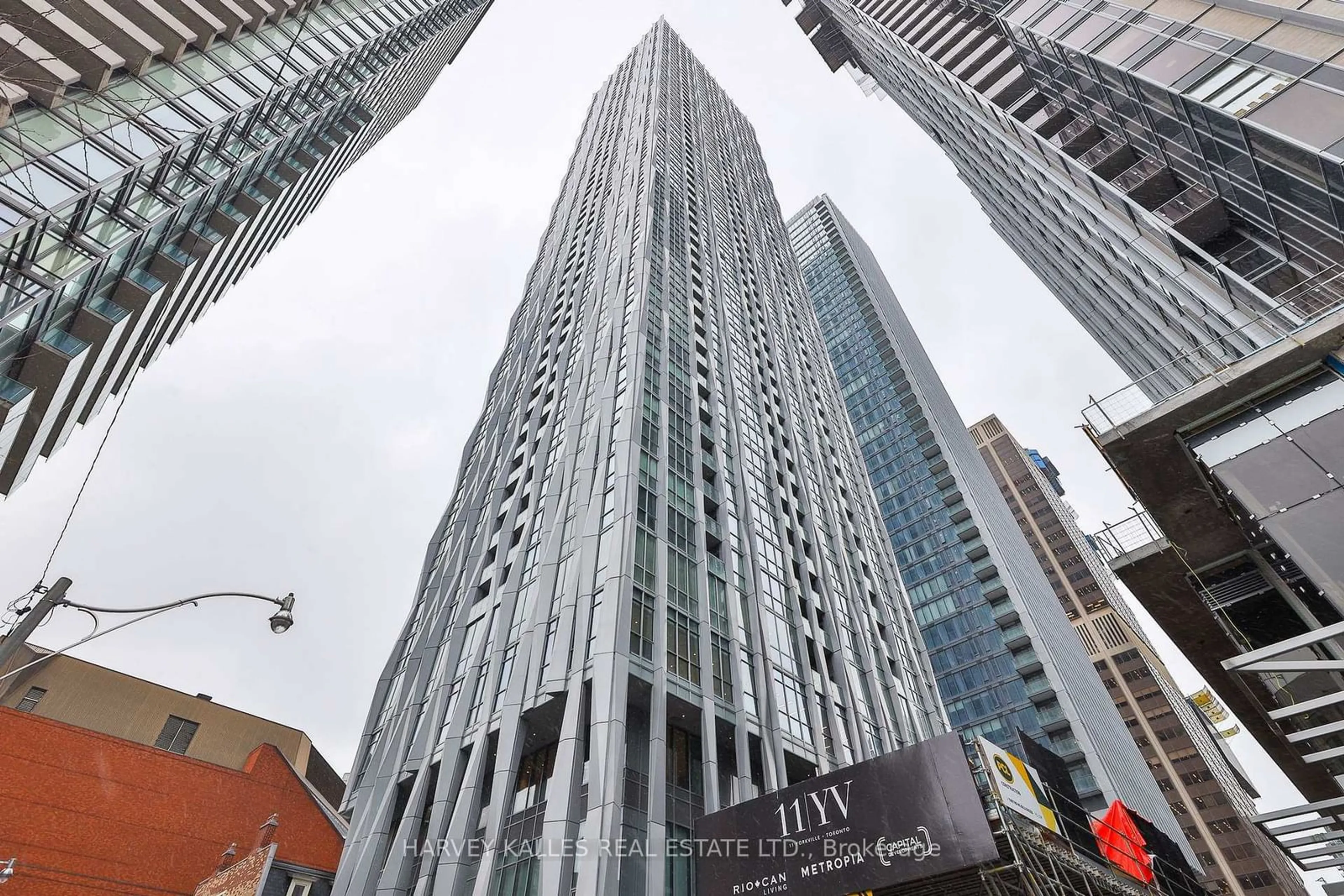 Unknown for 1 Yorkville Ave #4503, Toronto Ontario M4W 0B1