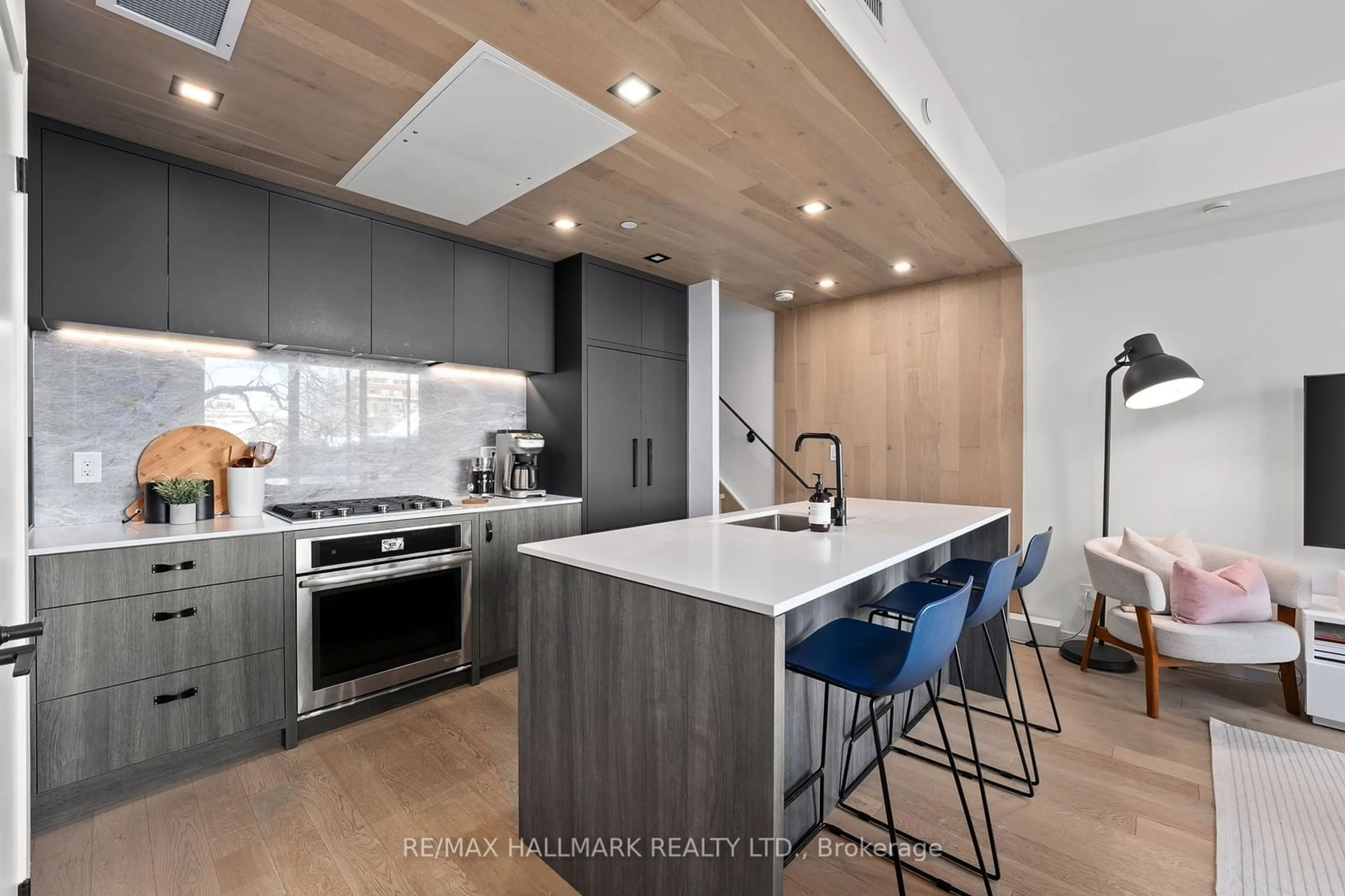 Contemporary kitchen, unknown for 45 Dovercourt Rd #306, Toronto Ontario M6J 3C2