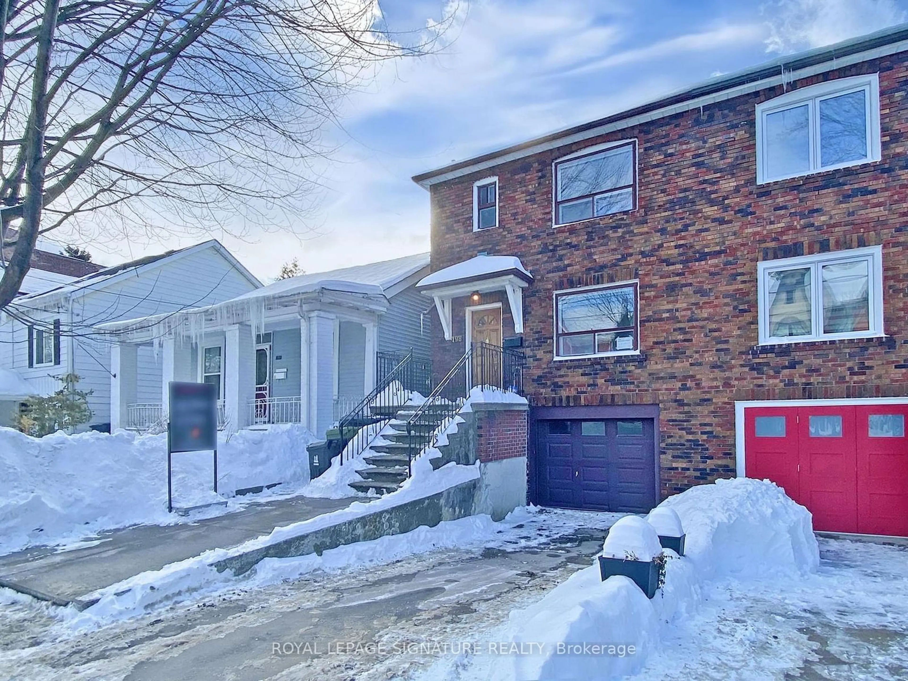 Home with brick exterior material, street for 198 Major St, Toronto Ontario M5S 2L3