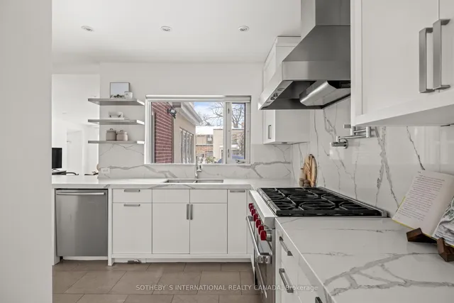 Additional property image - 208 Hillhurst Blvd