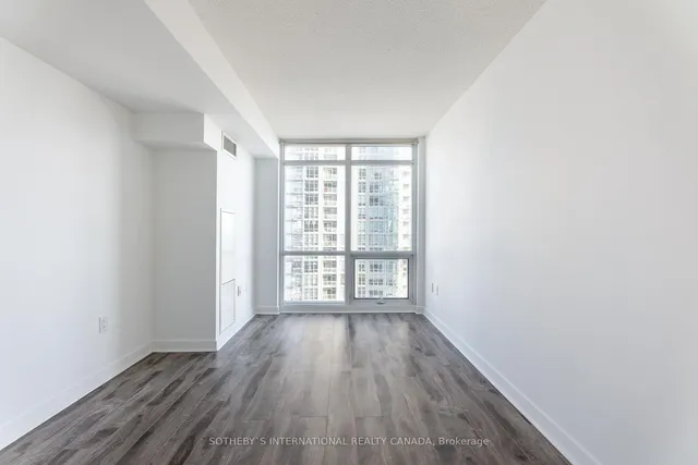 Additional property image - 11 Brunel Crt Unit 3608