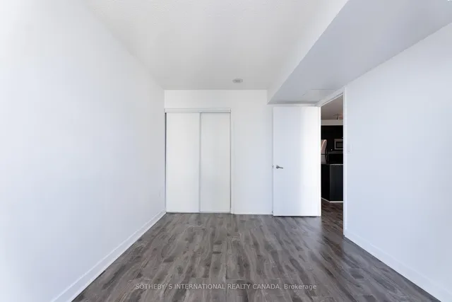 Additional property image - 11 Brunel Crt Unit 3608