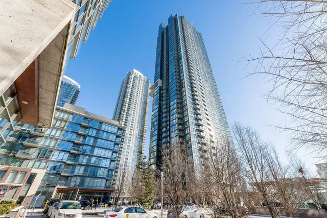 Additional property image - 11 Brunel Crt Unit 3608