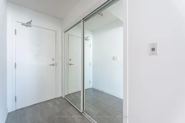 Additional property image - 11 Brunel Crt Unit 3608