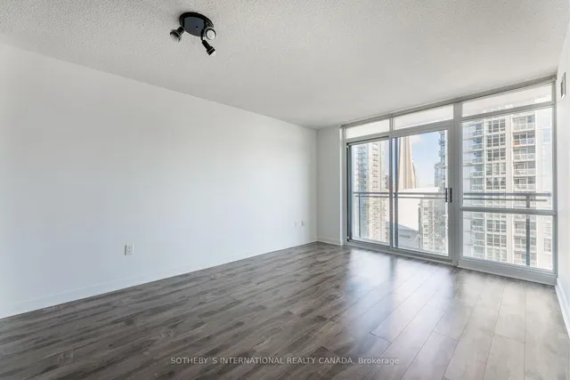 Additional property image - 11 Brunel Crt Unit 3608