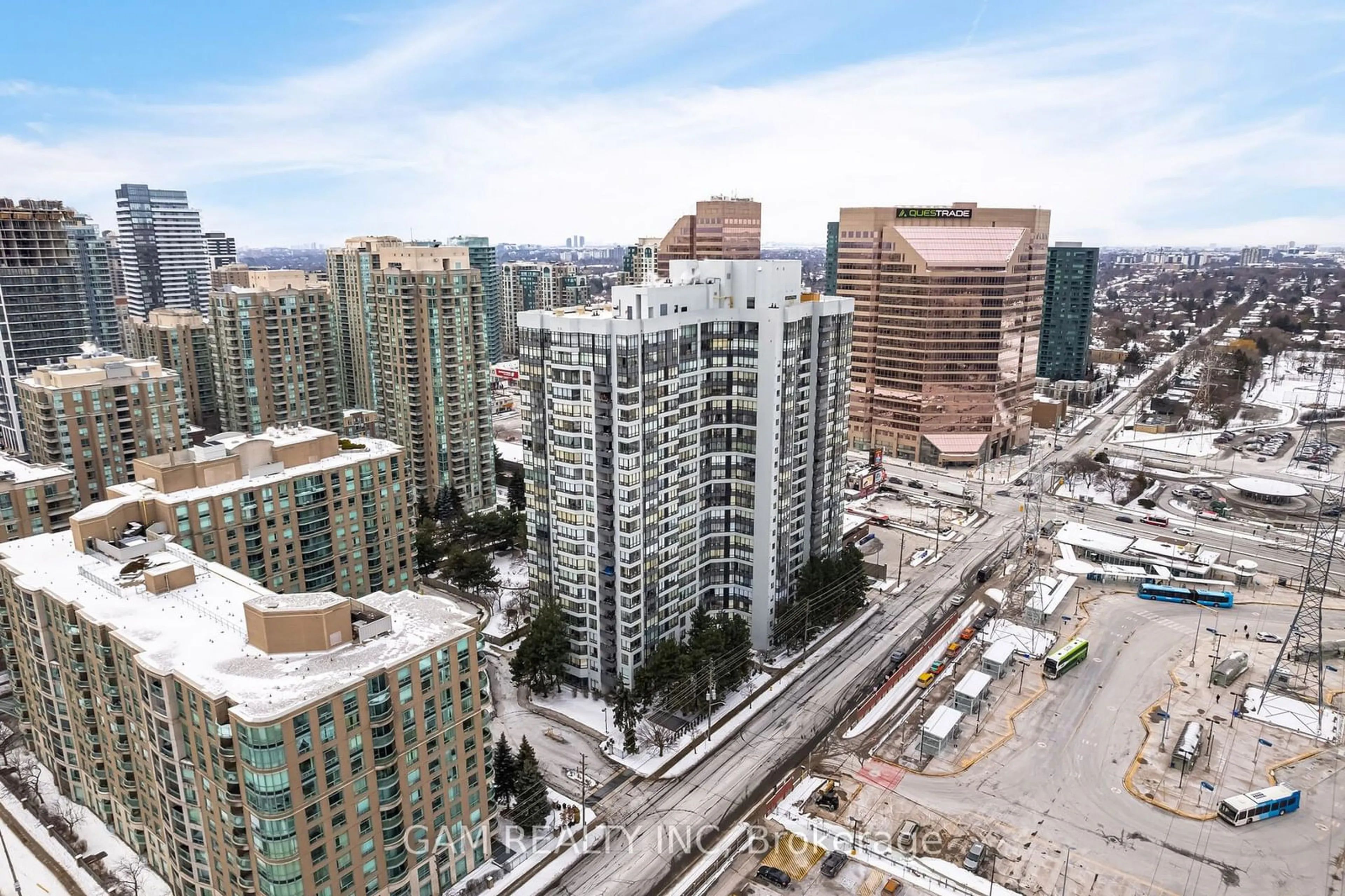 A pic from outside/outdoor area/front of a property/back of a property/a pic from drone, city buildings view from balcony for 7 Bishop Ave #1516, Toronto Ontario M2M 4J4