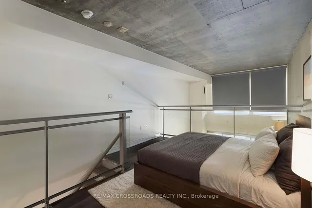 Additional property image - 954 King St Unit 526