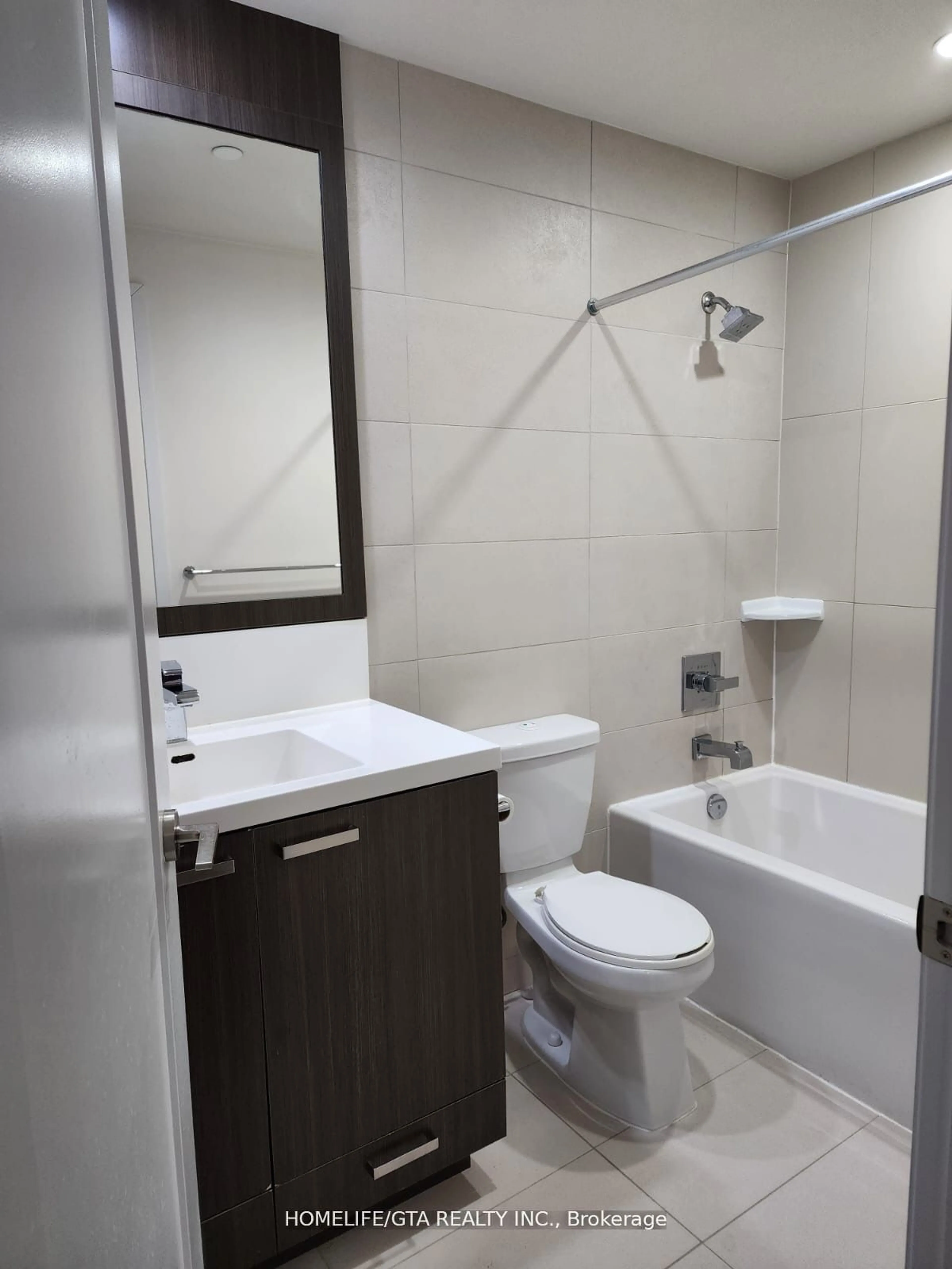 Standard bathroom, unknown for 120 Harrison Garden Blvd #428, Toronto Ontario M2N 0H1