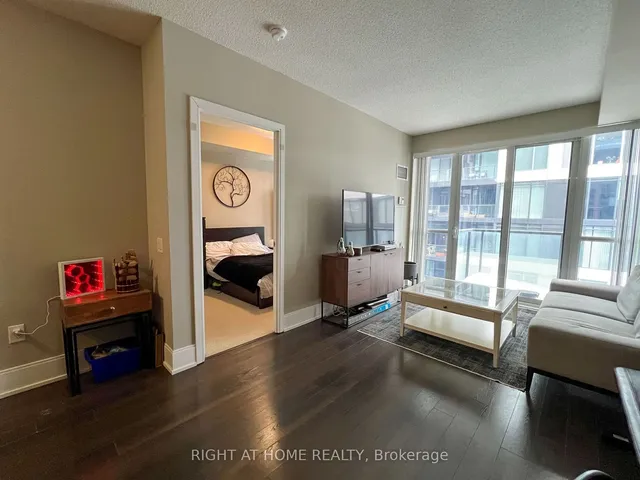 Additional image 6 of 560 Front St Unit 1002