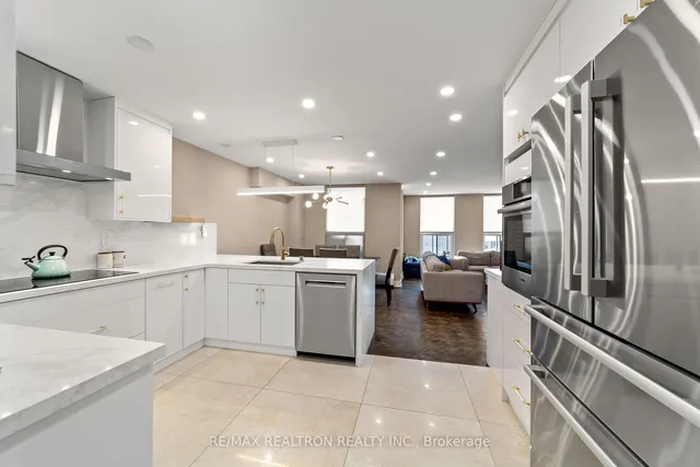 Additional property image - 130 Neptune Dr Unit 1501