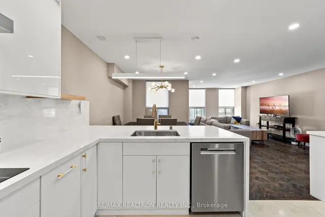 Additional property image - 130 Neptune Dr Unit 1501