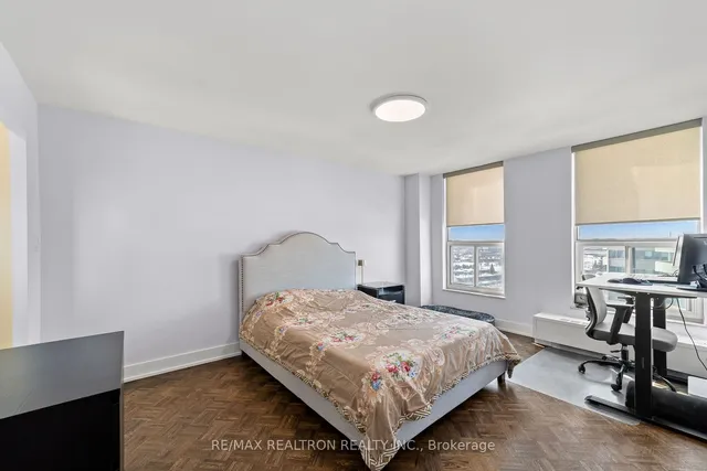 Additional property image - 130 Neptune Dr Unit 1501