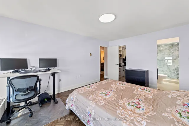 Additional property image - 130 Neptune Dr Unit 1501
