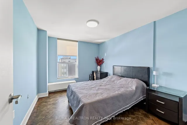 Additional property image - 130 Neptune Dr Unit 1501