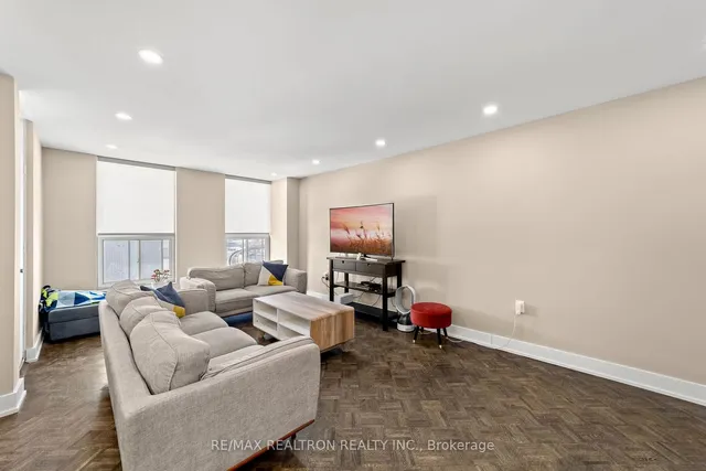 Additional property image - 130 Neptune Dr Unit 1501