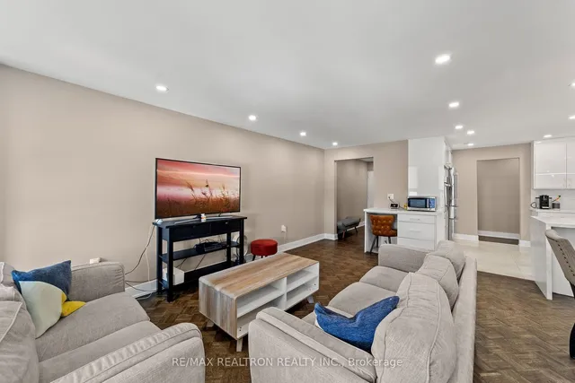 Additional property image - 130 Neptune Dr Unit 1501