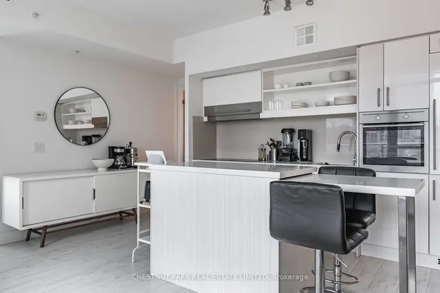 Additional property image - 39 Sherbourne St Unit 907