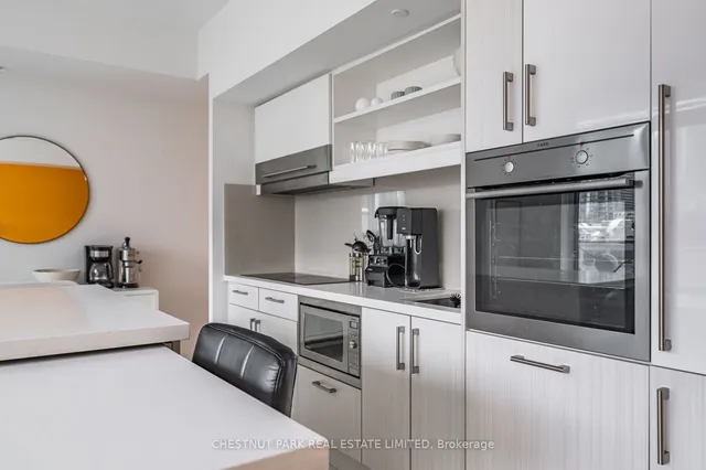 Additional property image - 39 Sherbourne St Unit 907
