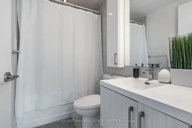 Additional property image - 39 Sherbourne St Unit 907