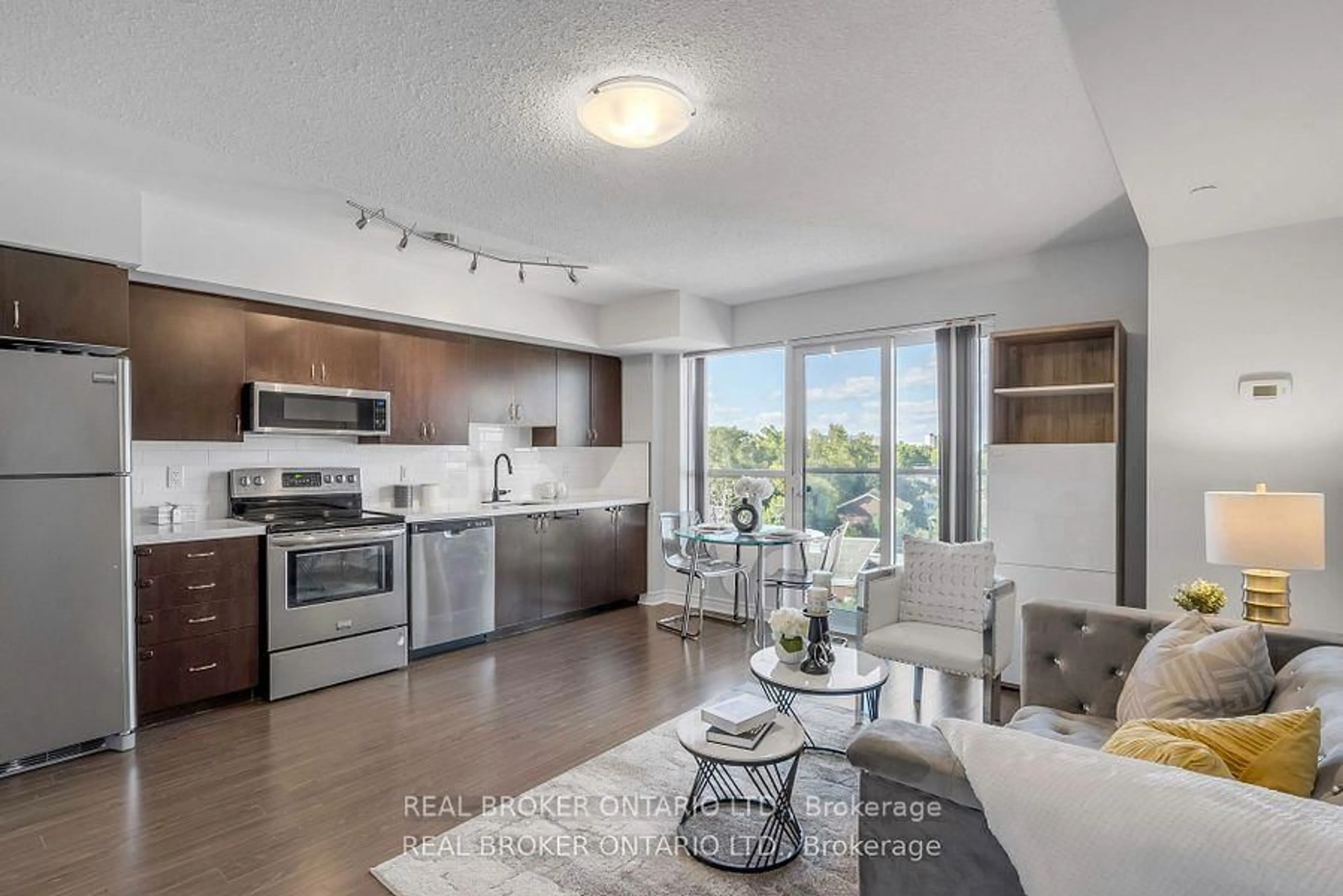 Open concept kitchen, unknown for 35 Saranac Blvd #604, Toronto Ontario M6A 2G4