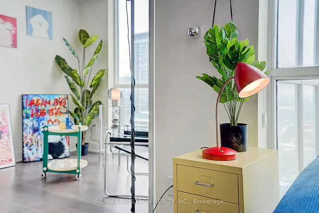 Additional property image - 88 Sheppard Ave Unit 3507