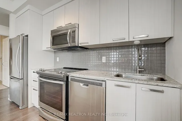 Additional property image - 88 Sheppard Ave Unit 3507