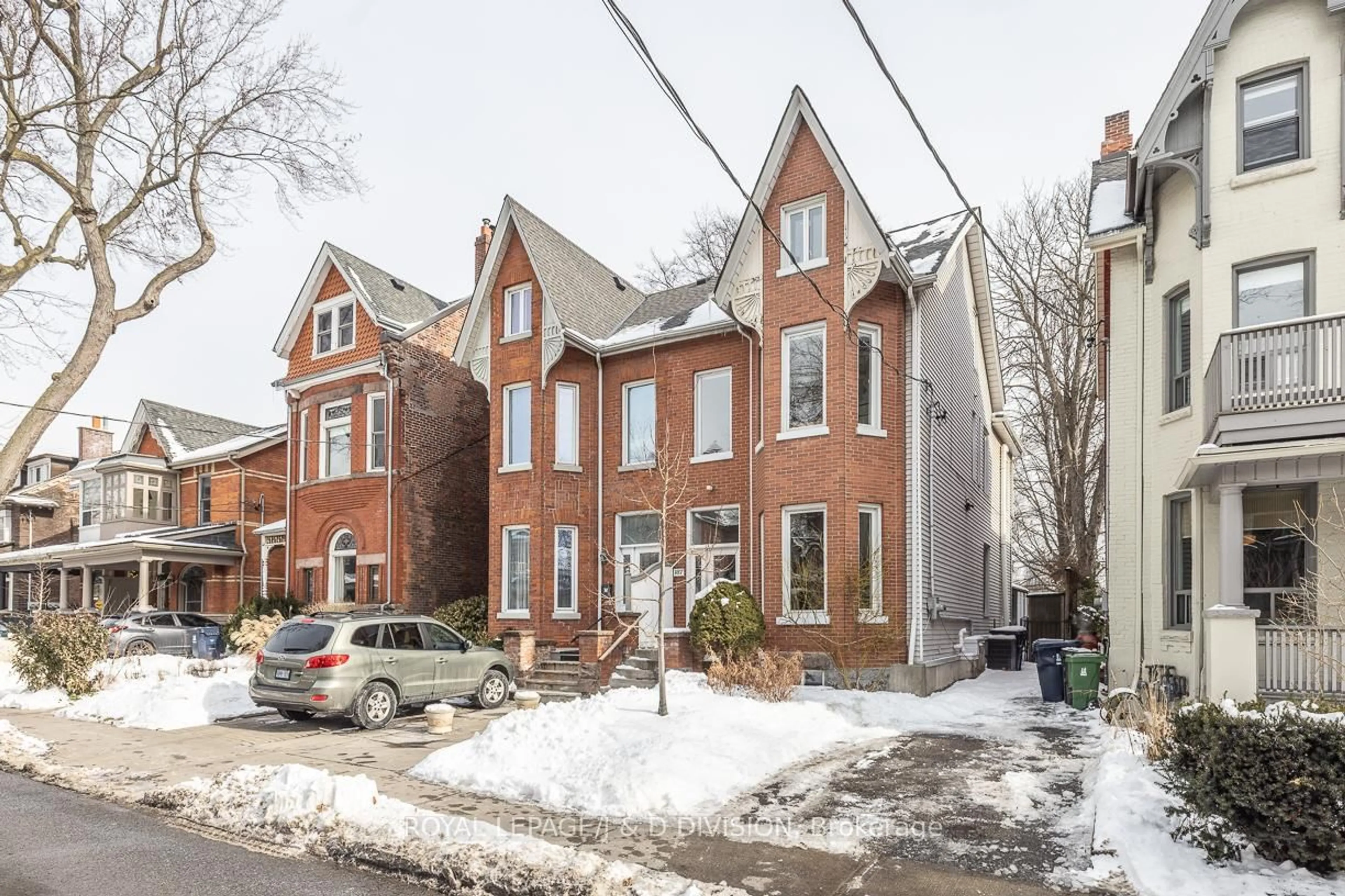 Home with brick exterior material, street for 187 Crawford St, Toronto Ontario M6J 2V5