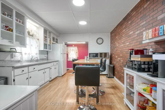 Additional property image - 94 Saint Clarens Ave