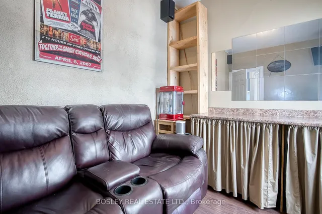 Additional property image - 94 Saint Clarens Ave