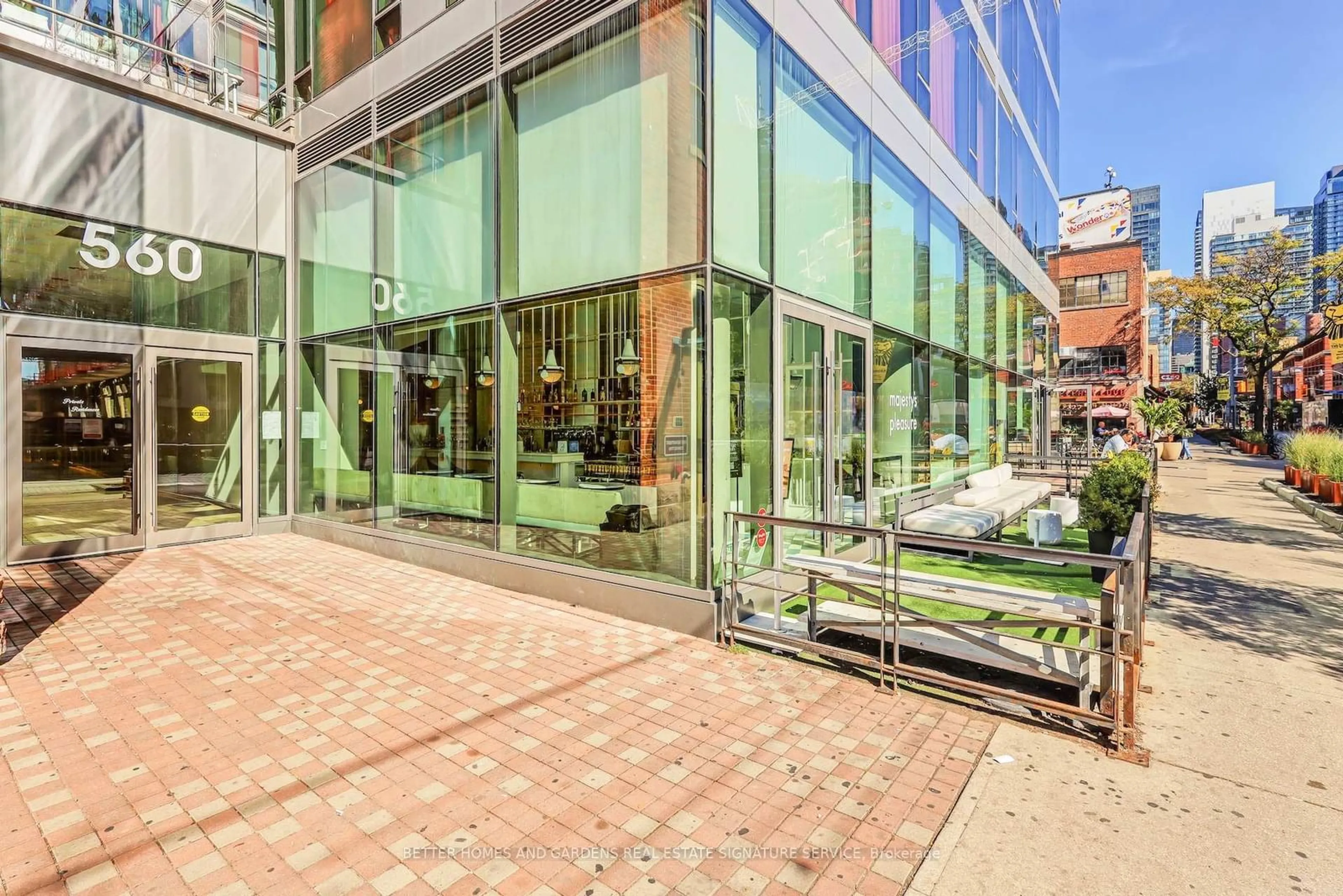 Unknown for 461 Adelaide St #730, Toronto Ontario M5V 0L6