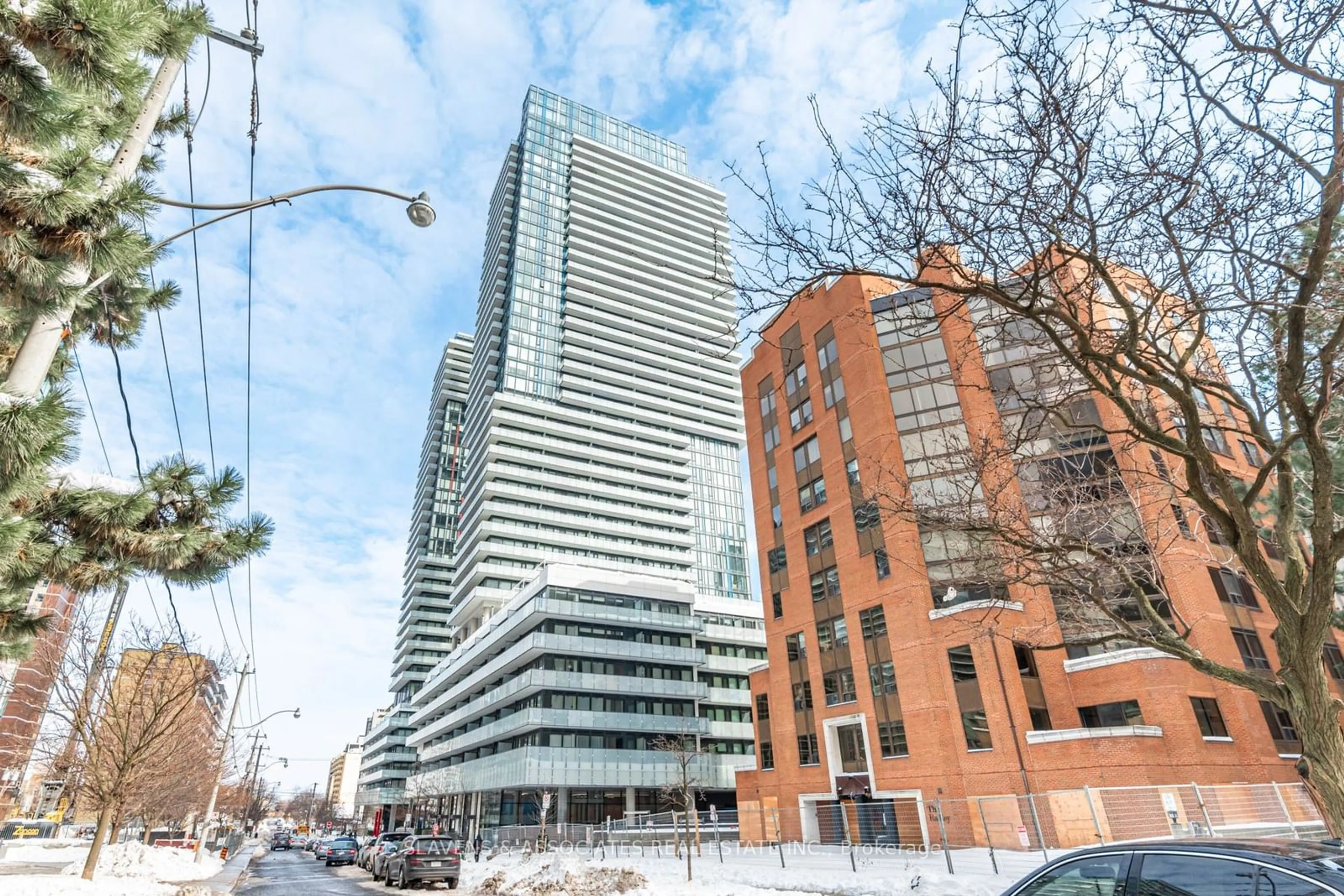 Unknown for 161 Roehampton Ave #633, Toronto Ontario M4P 1P9