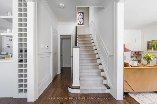 Additional property image - 105 Lascelles Blvd