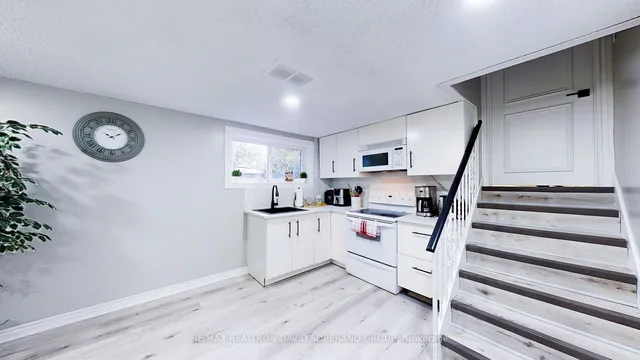 Additional property image - 134 Hove St