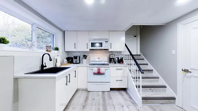 Additional property image - 134 Hove St