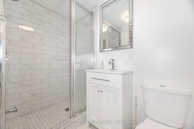 Additional property image - 7 Foxwarren Dr