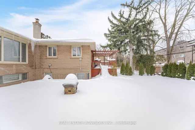 Additional property image - 7 Foxwarren Dr