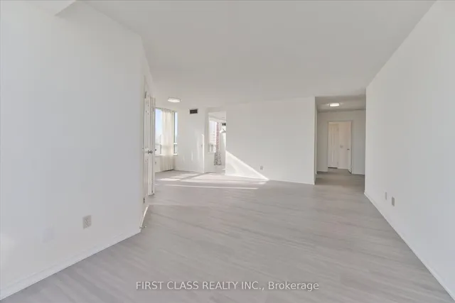Additional property image - 7 Bishop Ave Unit 1805