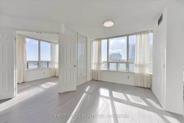 Additional property image - 7 Bishop Ave Unit 1805