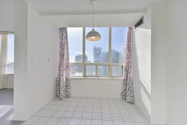 Additional property image - 7 Bishop Ave Unit 1805