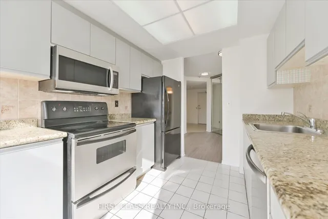 Additional property image - 7 Bishop Ave Unit 1805