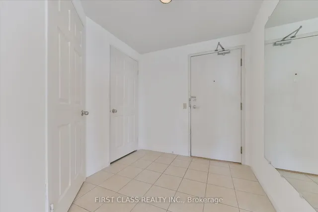Additional property image - 7 Bishop Ave Unit 1805